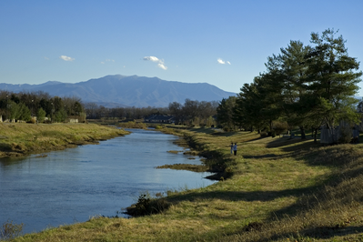 Little Pigeon River in Sevierville TN